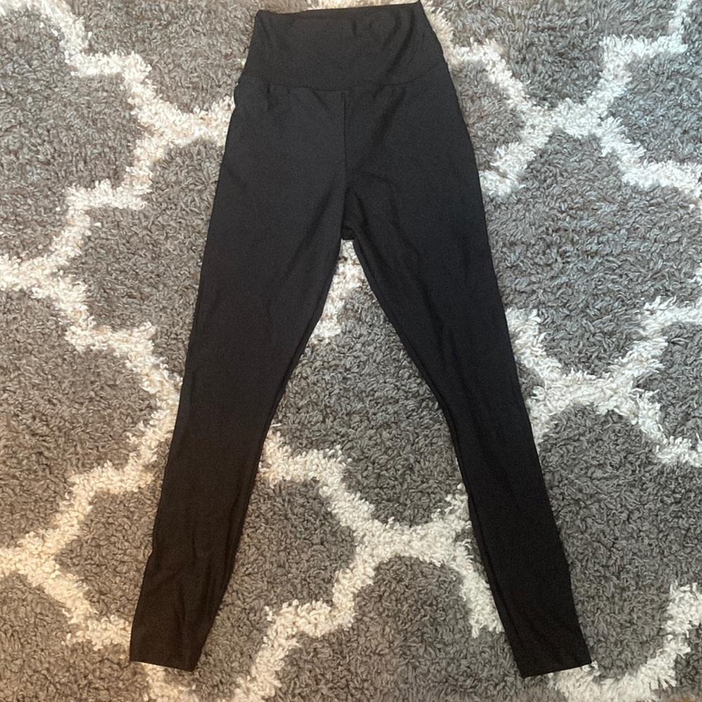 Black, High Waisted Leggings.